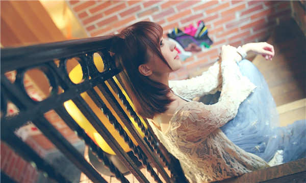 曲江国内哪里可以借卵生子？这是很多不孕不育患者家庭关注的话题。借卵生子为那些因卵巢早衰、反复胎停、宫腔黏连等原因无法自然受孕的家庭提供了新的希望。有数据显示，中国不孕不育率已从20年前的2.5%-3%攀升至12.5%-18.2%，据卫生健康委员会统计，患者总数约达5000万至6060万。而借卵生子则成为一种有效的解决方案。